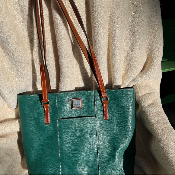 Dooney & Bourke Lexington bag in green - Picture 6 of 11